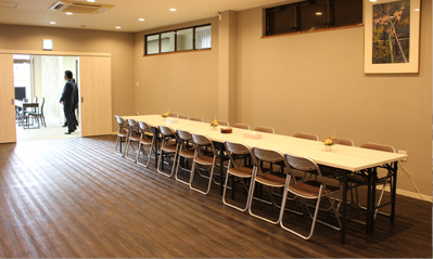 川西館 家族葬ホール 会食室